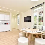 Spacious Apartment - 3Br-8P - Moulin Rouge